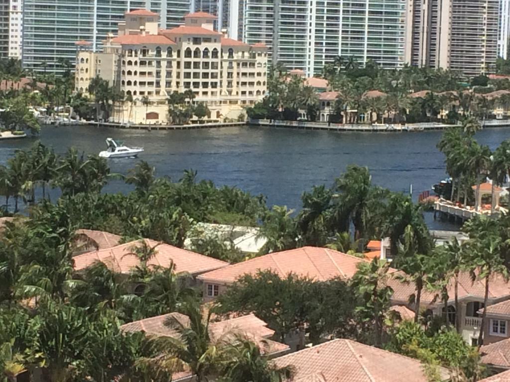 Collins Avenue Apartment Sunny Isles Beach Ngoại thất bức ảnh